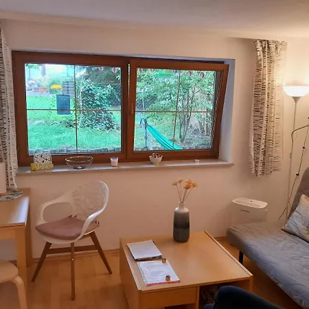 Mit Kueche Und Balkon Oder Terrasse, Ruhig Und Gut Erreichbar Διαμέρισμα *