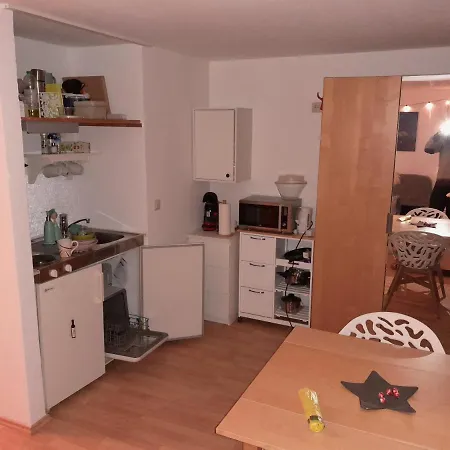 Mit Kueche Und Balkon Oder Terrasse, Ruhig Und Gut Erreichbar * ピディング