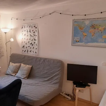 Mit Kueche Und Balkon Oder Terrasse, Ruhig Und Gut Erreichbar アパート *