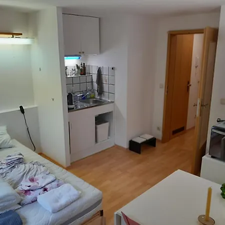 Mit Kueche Und Balkon Oder Terrasse, Ruhig Und Gut Erreichbar Διαμέρισμα