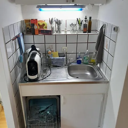 Mit Kueche Und Balkon Oder Terrasse, Ruhig Und Gut Erreichbar Διαμέρισμα