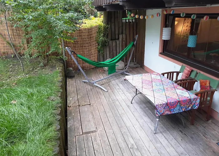 Apartman Mit Kueche Und Balkon Oder Terrasse, Ruhig Und Gut Erreichbar *