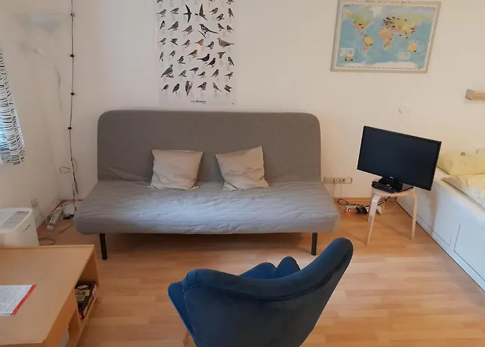 Mit Kueche Und Balkon Oder Terrasse, Ruhig Und Gut Erreichbar Piding