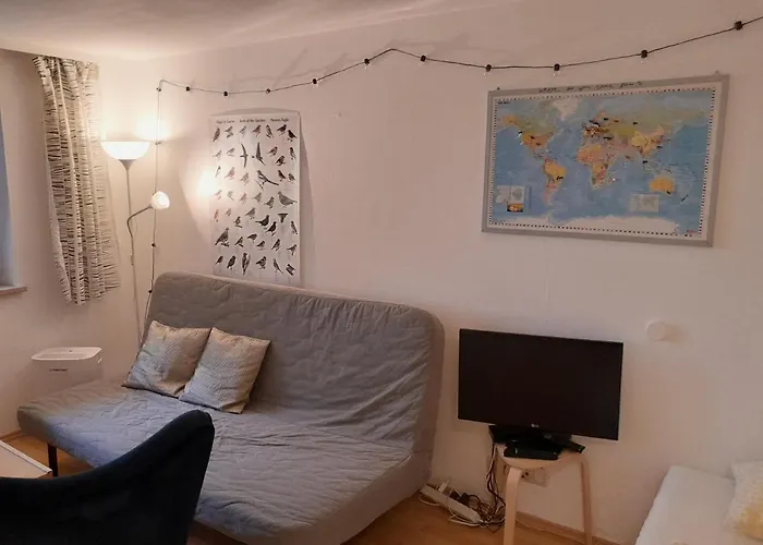 Mit Kueche Und Balkon Oder Terrasse, Ruhig Und Gut Erreichbar Lägenhet *