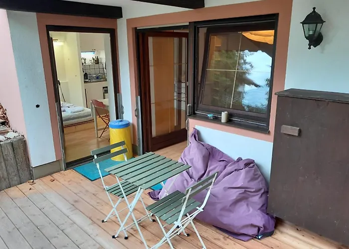 Mit Kueche Und Balkon Oder Terrasse, Ruhig Und Gut Erreichbar Lägenhet Piding